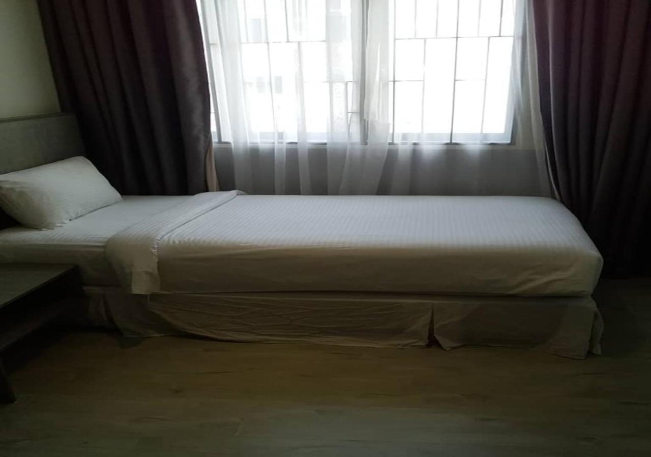 Hutton Suite Hotel Managed By The Ascott Limited Джордж Таун Екстериор снимка