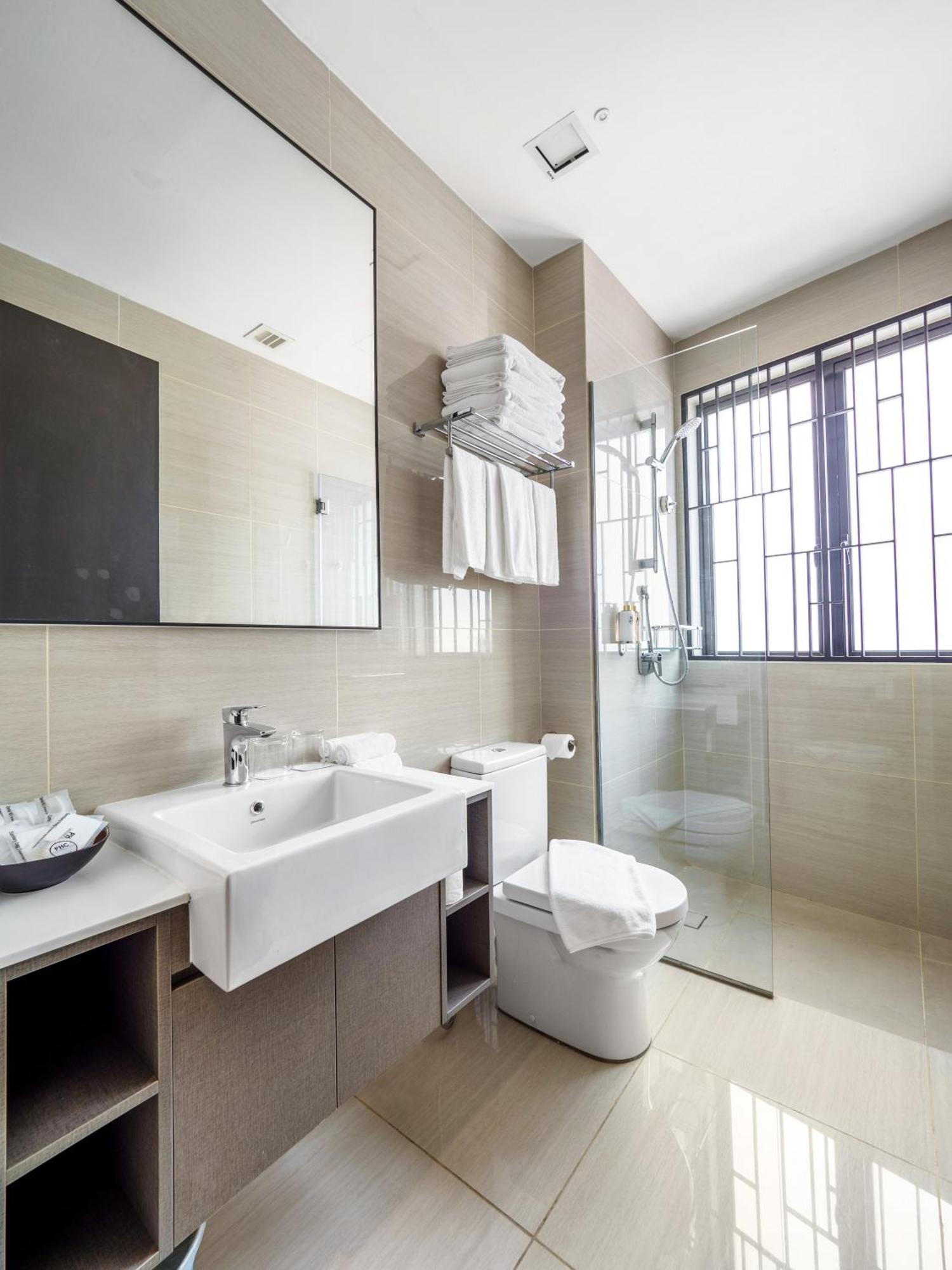 Hutton Suite Hotel Managed By The Ascott Limited Джордж Таун Екстериор снимка
