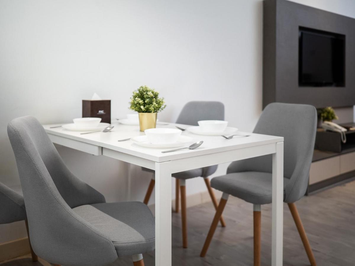 Hutton Suite Hotel Managed By The Ascott Limited Джордж Таун Екстериор снимка